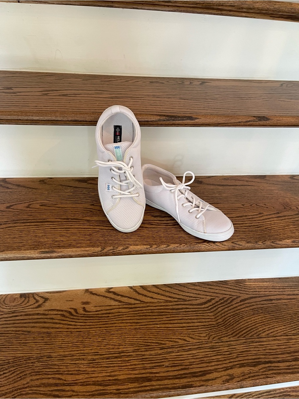 Helly Hansen Women’s Lace-Up Athletic Sneakers in white size 8